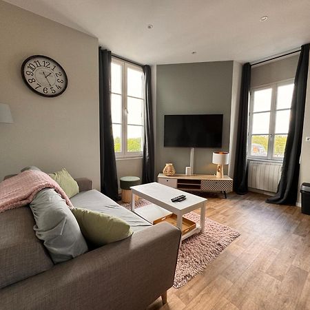 Duplex - Place De Parking Prive Apartment Orleans Luaran gambar